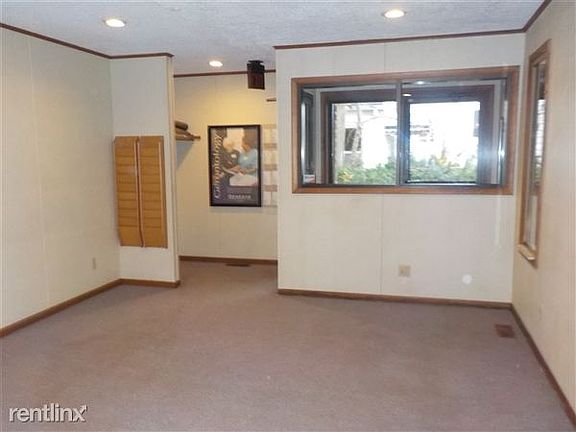 Flushing Rd. 3037 11-12-15 001