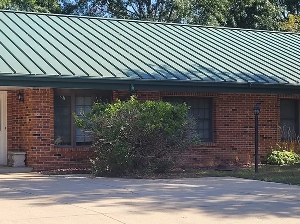 26 Dogwood Ln #26, Salem, IL 62881