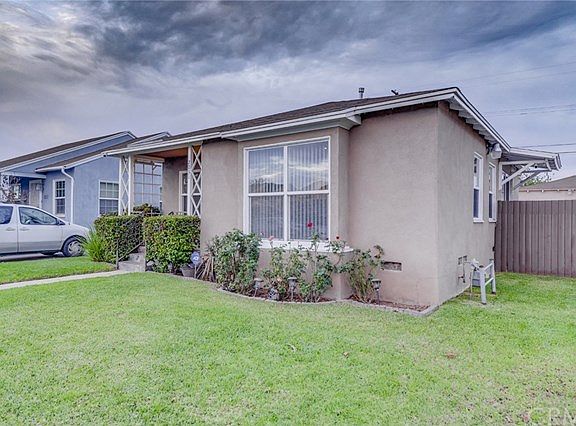 2nd image of 2031 W 94th Pl