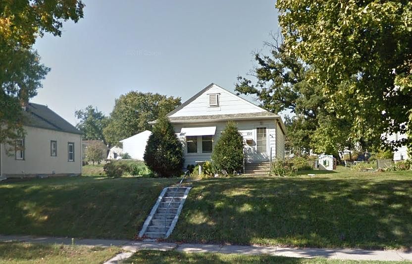 1st image of 1015 Gorman Ave