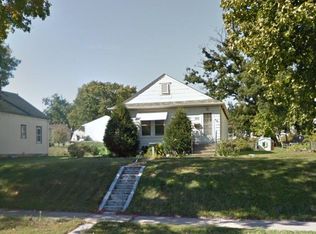 1015 Gorman Ave, West Saint Paul, MN 55118