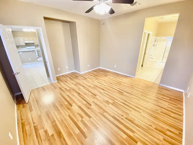 1605 Cimarron Crest St — Photo 16