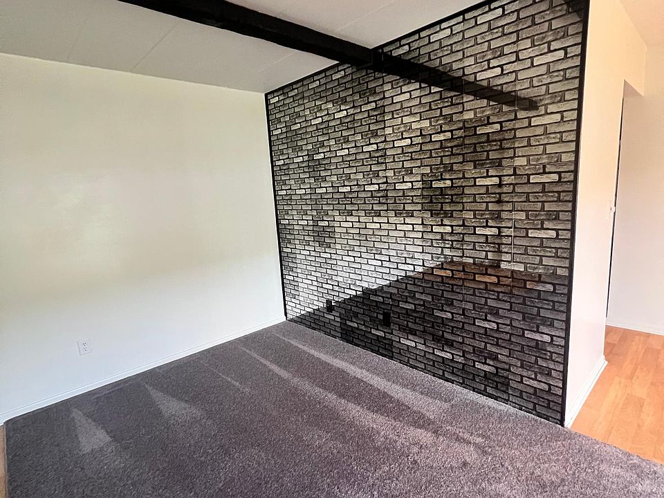 1st image of 12918 N Cresap St APT 64