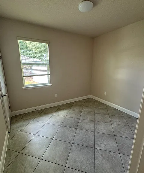 11 Louvet Ln #A — Photo 6