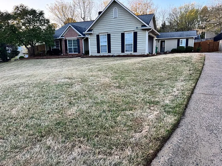 215 Lisbet Ct — Photo 31