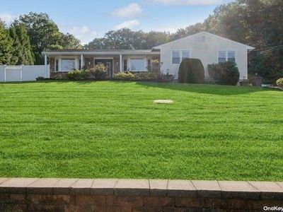 658 Old Country Road, Dix Hills, NY, 11746