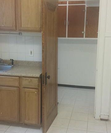 4th image of 7259 S Richmond St APT 1