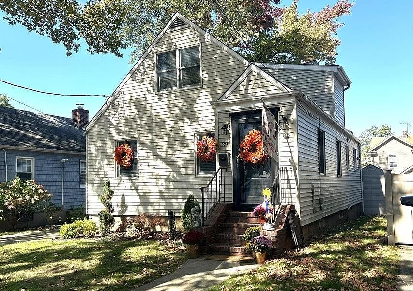 1st image of 39 Keiber Ct