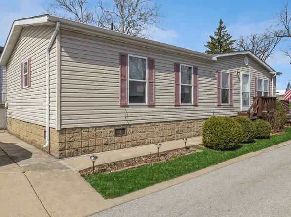 6801 S La Grange Rd #B18, La Grange, IL 60525