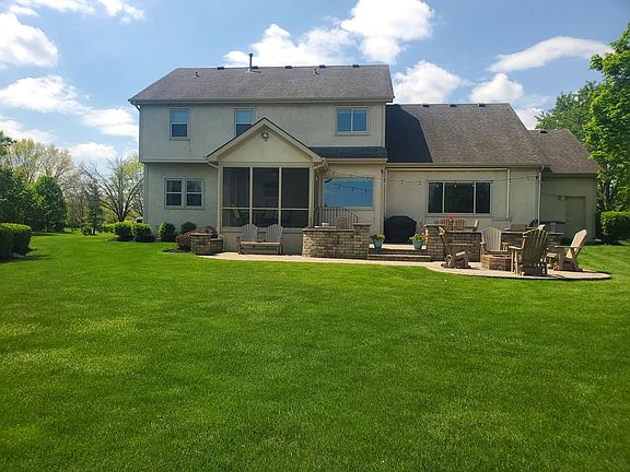 2nd image of 2767 Mallards Landing Dr