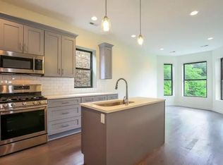 2852 W Shakespeare Ave APT 3, Chicago, IL 60647