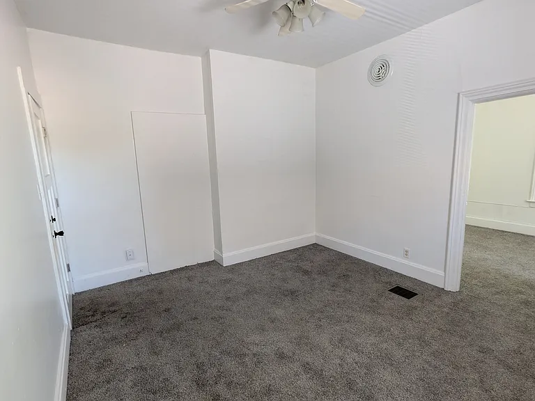 1219 Huron Ave #3 — Photo 9