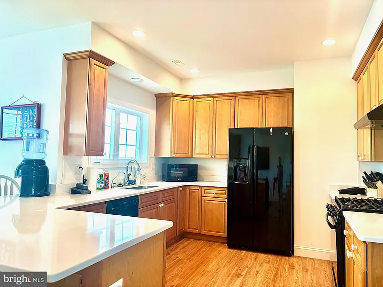 448 Dock Rd — Photo 11