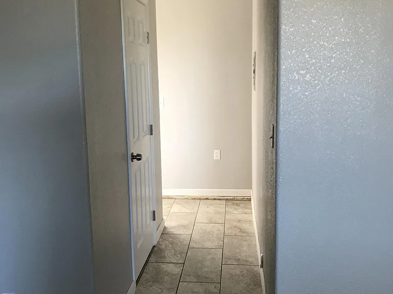 1871 Hartnell Ct — Photo 6