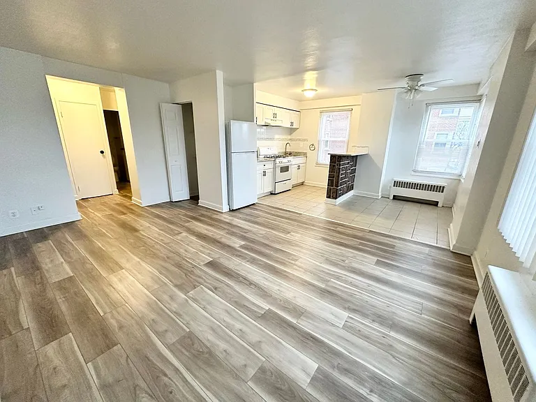 Main Street Apartments Rockford — Photo 52