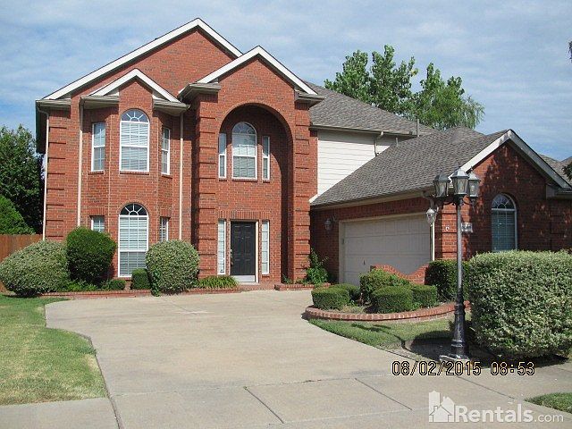 1st image of 5089 Golfside Dr