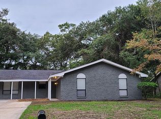 1075 Yorktown Dr, Charleston, SC 29412