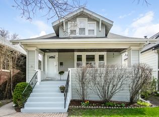 826 Wenonah Ave, Oak Park, IL 60304