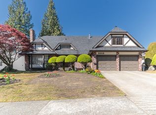 8008 Woodhurst Dr, Burnaby, BC V5A 4E7