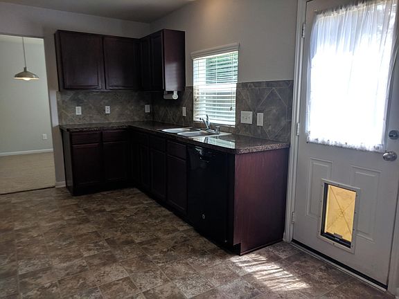5th image of 16779 N Thrasher Dr