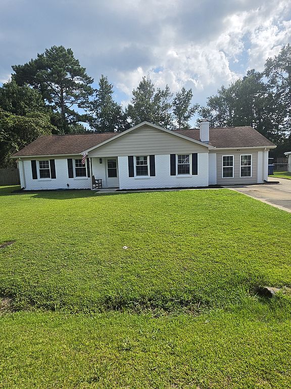 110 Glen Dr - Property Image