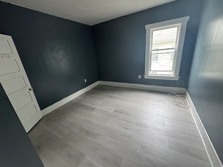 12 Hollywood St #2 — Photo 6