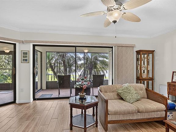 5th image of 23465 HARBORVIEW ROAD #711