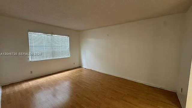 1001 SW 128th Ter #107B — Photo 10