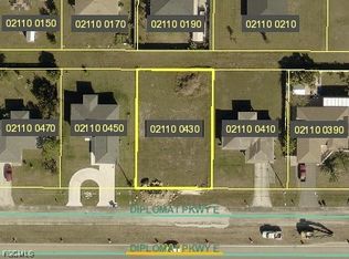925 Diplomat Pkwy E, Cape Coral, FL 33909