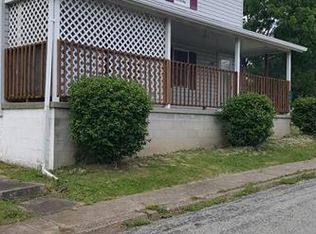 209 Kors Studio Rd #211, Mount Pleasant, PA 15666