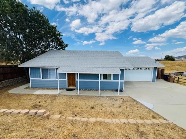 22117 Copper St, Tehachapi, CA 93561