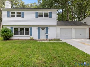 207 Missionary Rdg, Hampton, VA 23669