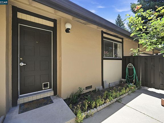 3rd image of 1738 Candelero Ct