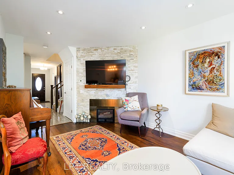 6 Odin Cres — Photo 7