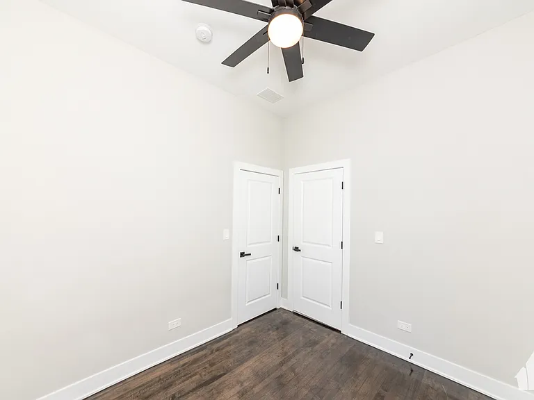 2658 W Cortez St #3 — Photo 13
