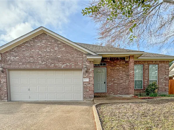 1103 Harrisonburg Ln, College Station, TX 77845