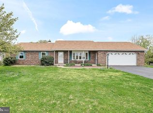 260 N Locust Point Rd, Mechanicsburg, PA 17050