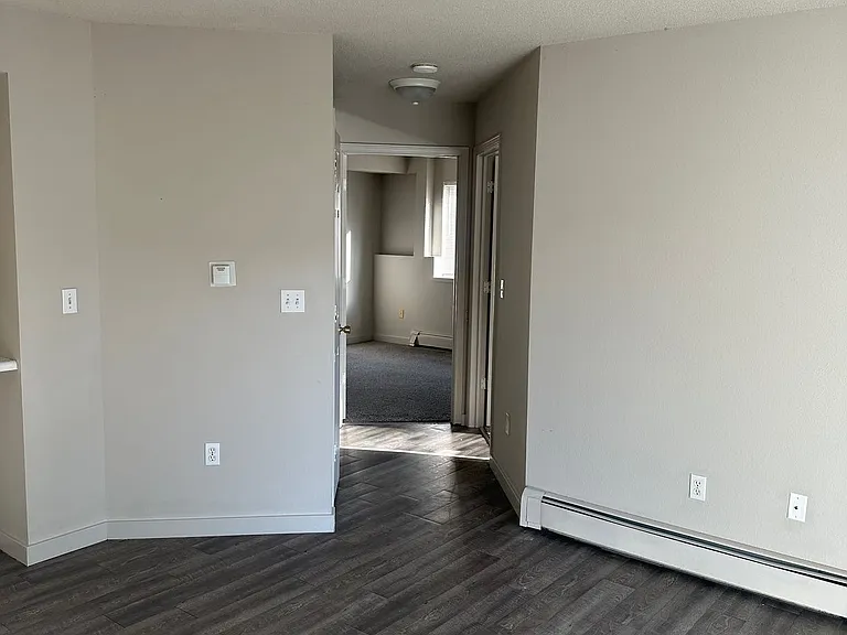 958 Boston Way #11 — Photo 4