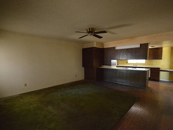 2nd image of 4714 W Desert Hills Dr