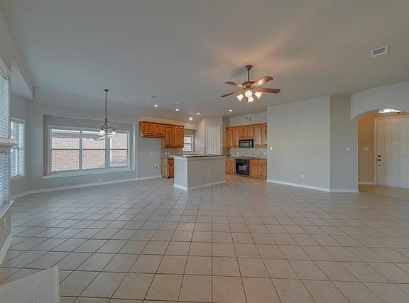 5th image of 1364 Spirit Falls Dr
