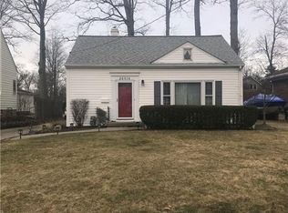 26814 E Oviatt Rd, Bay Village, OH 44140