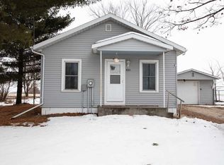 830 S Cherry St, Shell Rock, IA 50670