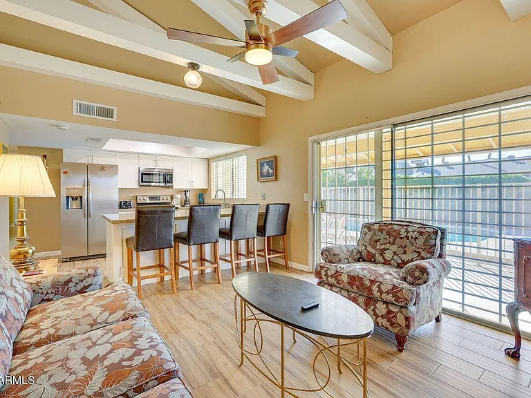 4933 W Larkspur Dr — Photo 3