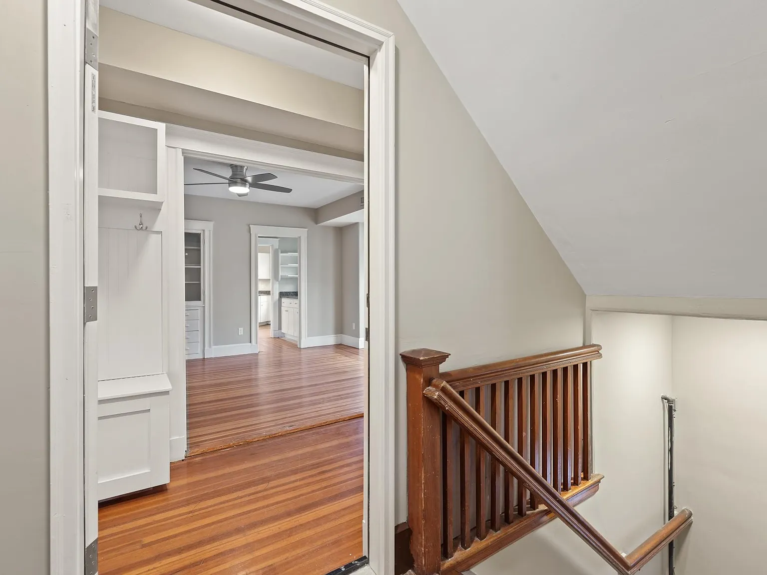 3 bed, 1365 sqft, $3,195 — Photo 3