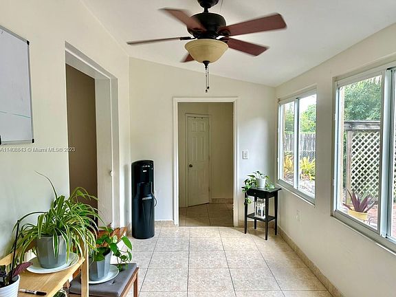 4th image of 1055 NE 121st St