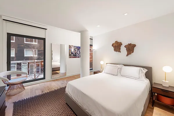 Rented by Douglas Elliman | media 7