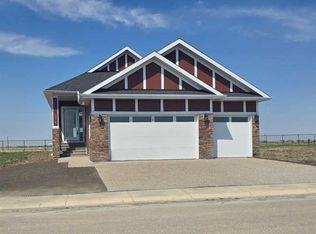376 E Muirfield Cres, Lyalta, AB T0J 1Y1