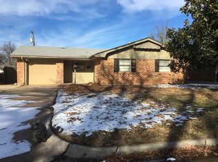 8221 NW 38th Ter, Bethany, OK 73008