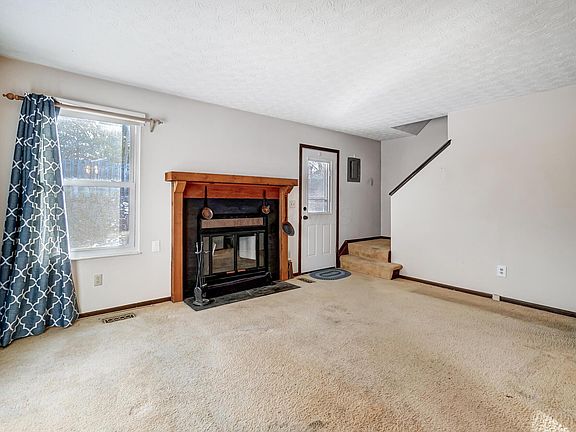 5th image of 4196 Cherry Orchard Ln