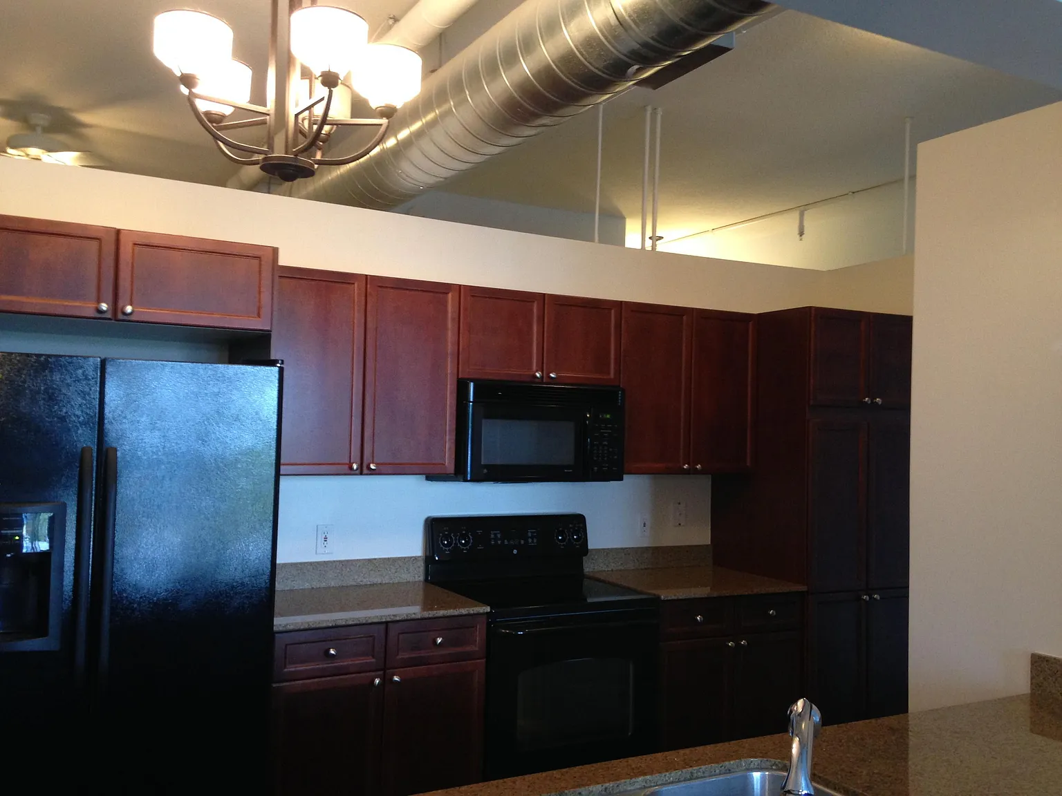 1 bed, 1.0 bath, 1038 sqft, $2,750 — Photo 4